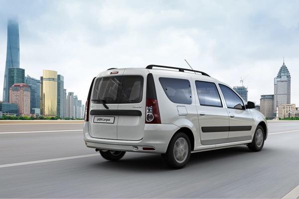 АвтоВАЗ собрал партию рестайлинговых Largus